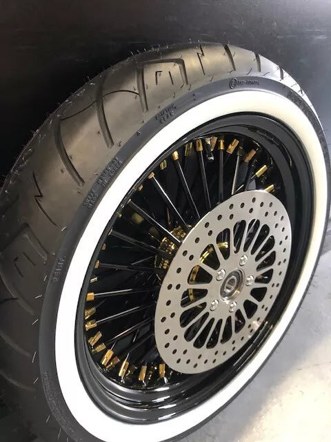 SUPER GLIDE DYNA FXDI BLACK/GOLD WHEELS MAMMOTH 52 SPOKE WHEELS